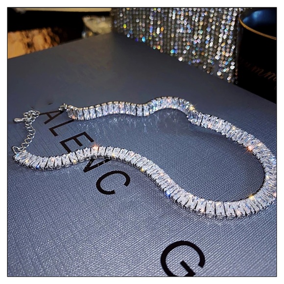 NEW Silver Inlaid Zircon Shimmering Sparkle Shiny Choker Necklace - Picture 4 of 7